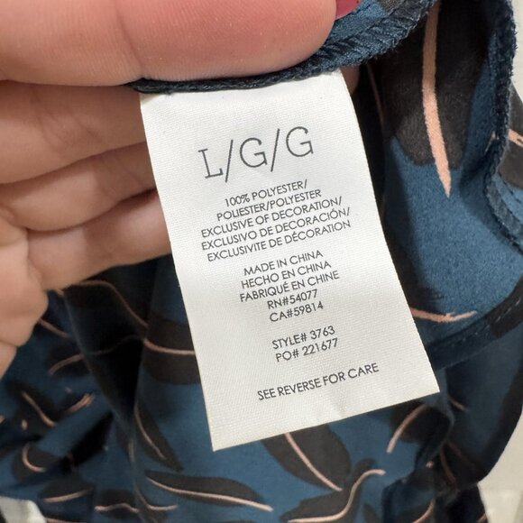 CAbi style 3763 shadow leaf blouse long sleeve size L Bell Sleeves Design - Picture 7 of 8